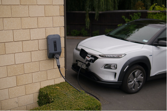Rising energy costs – How to charge an EV more cheaply