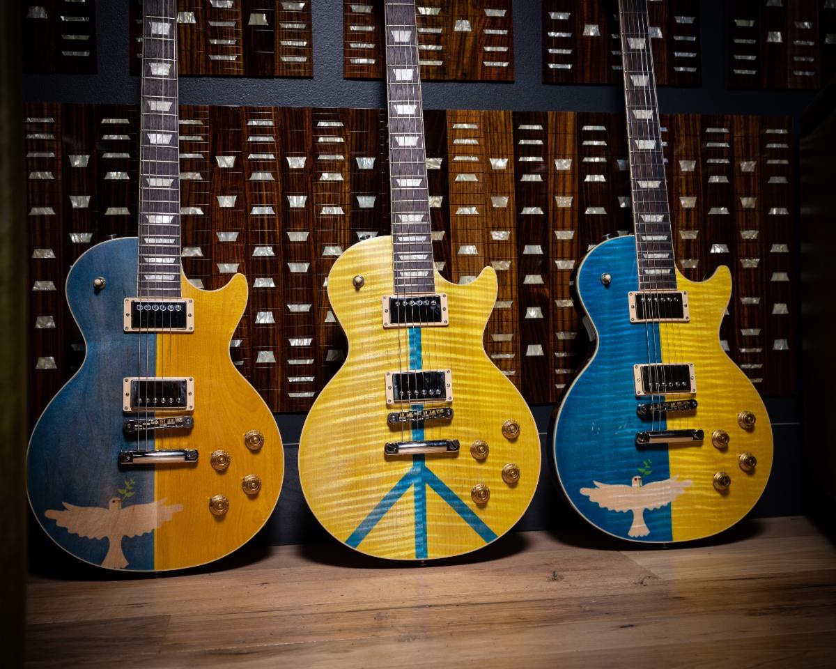 “Guitars For Peace”: Gibson Launches Ukraine Relief Program To Raise Awareness and Funds For The People Of Ukraine