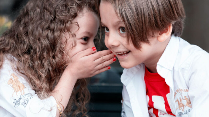 5 Creative Photo Ideas for the First Day of School That Everyone Can Do