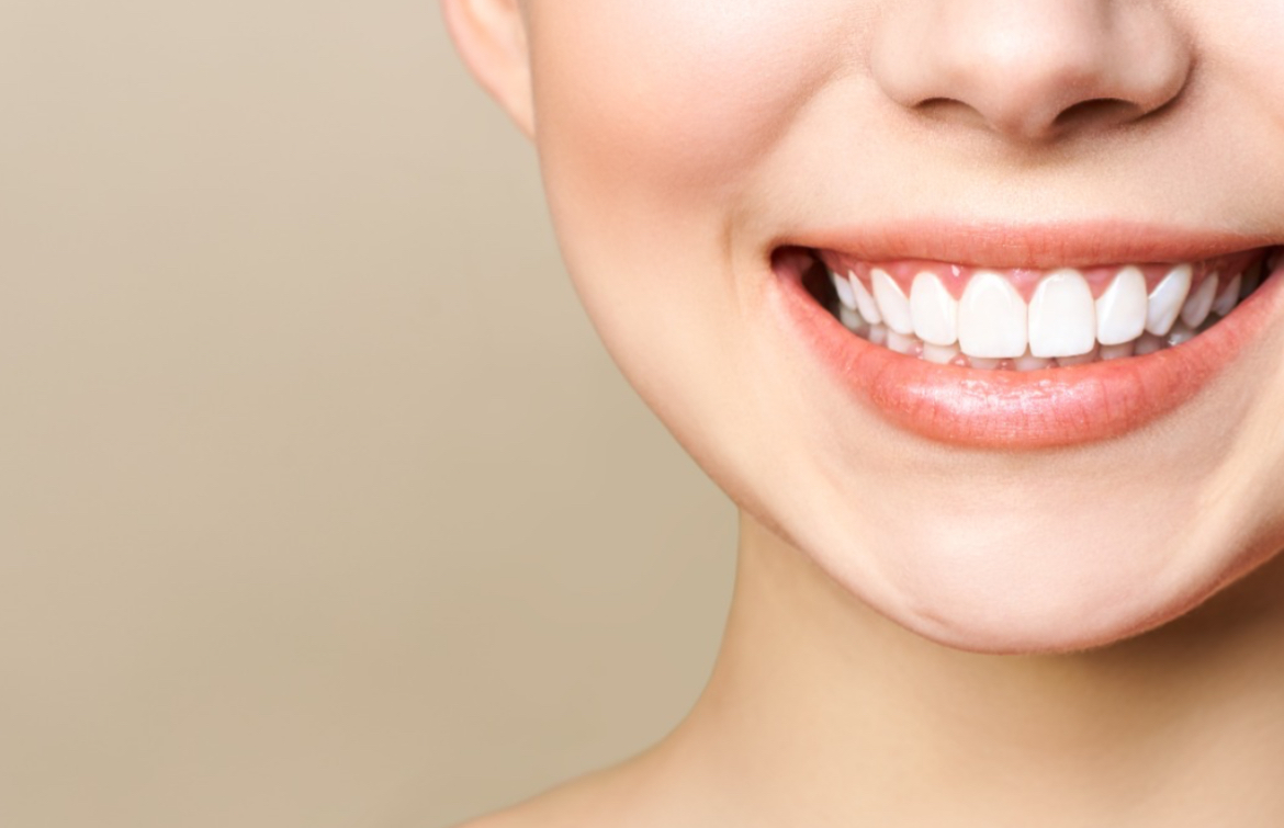 Cosmetic dentist reveals secret formula for Miley Cyrus’s perfect teeth