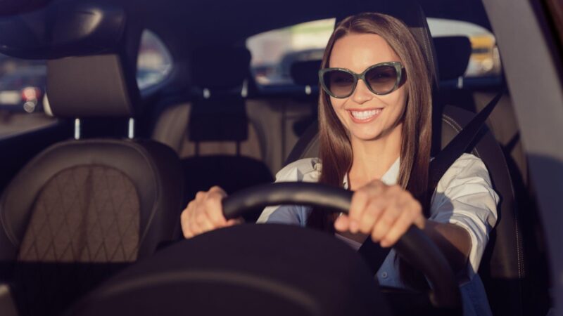 Drivers urged to check sunglasses else risk £5,000 fines