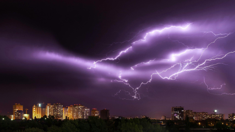 THUNDER FEVER: SUMMER WEATHER COULD COST MOTORISTS THOUSANDS