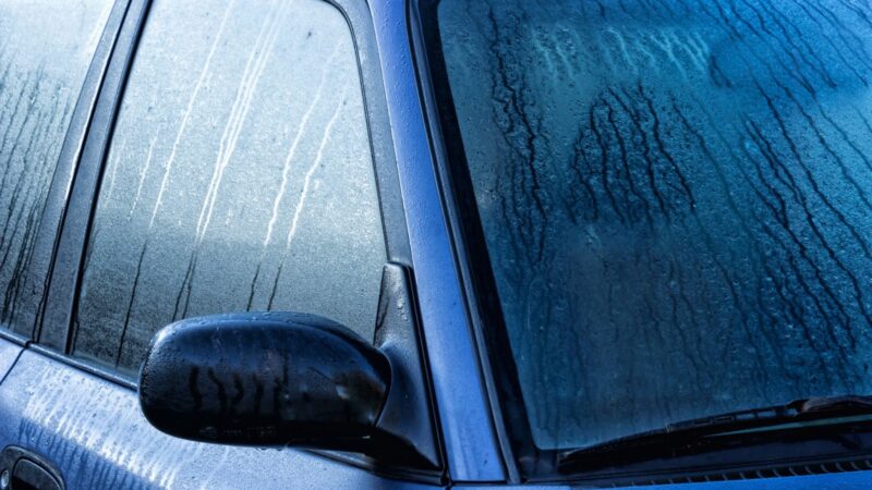 Condensation warning: Drivers could be fined or worse for simple motoring mistake