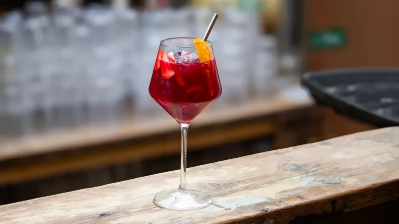 SENTIA  PARTNERS WITH LOVE SHACK TO LAUNCH FUNCTIONAL ALCOHOL-FREE COCKTAIL MENU