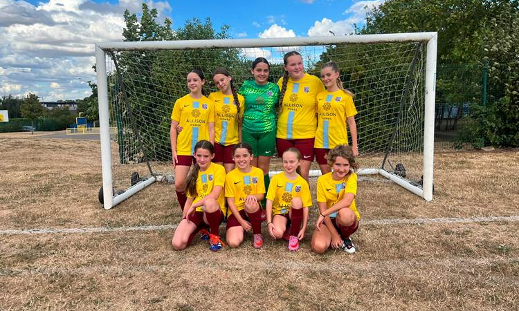 Allison Homes East Midlands backs next generation of footballers with Cotgrave Girls U12 sponsorship