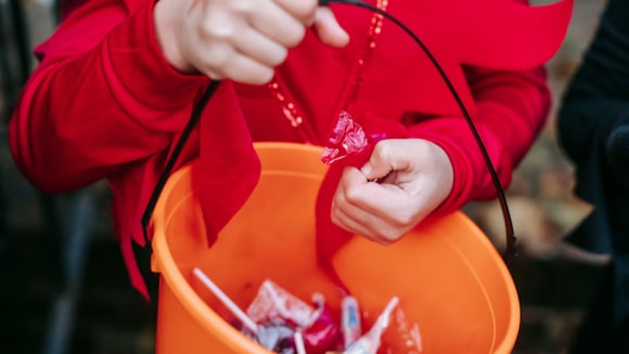 Have a spook-tacularly safe Halloween! Leading health and safety training company issues key safety advice for keeping everyone safe on Halloween