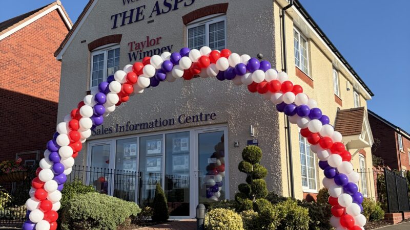 Taylor Wimpey launches latest phase at award-winning Warwick development