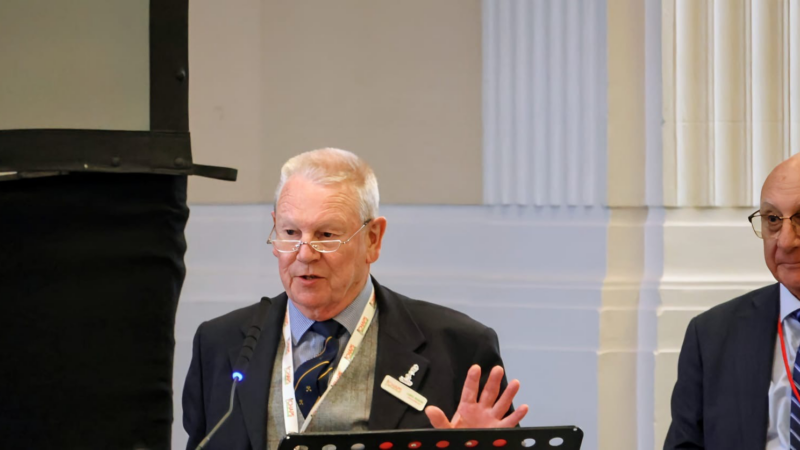 Tripling of prostate cancer cases in under 50s shows national screening committee needs to “look again” at nationwide programme, says expert