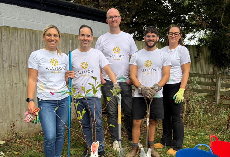Allison Homes East Midlands volunteers lend a helping hand at Mountsorrel primary school